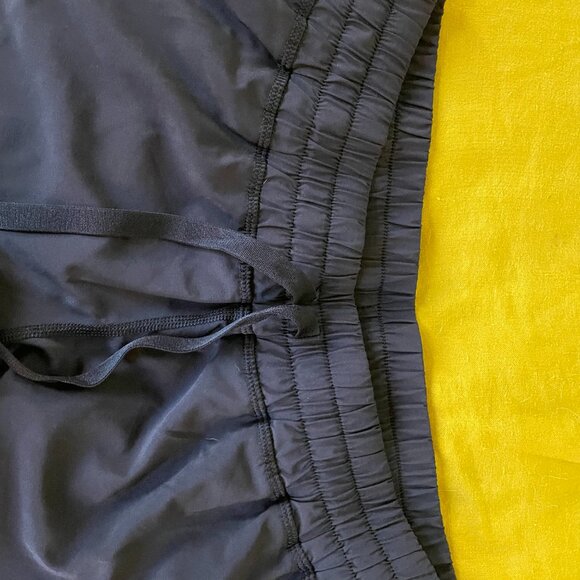 lululemon 2-1 athletic shorts - Picture 7 of 12